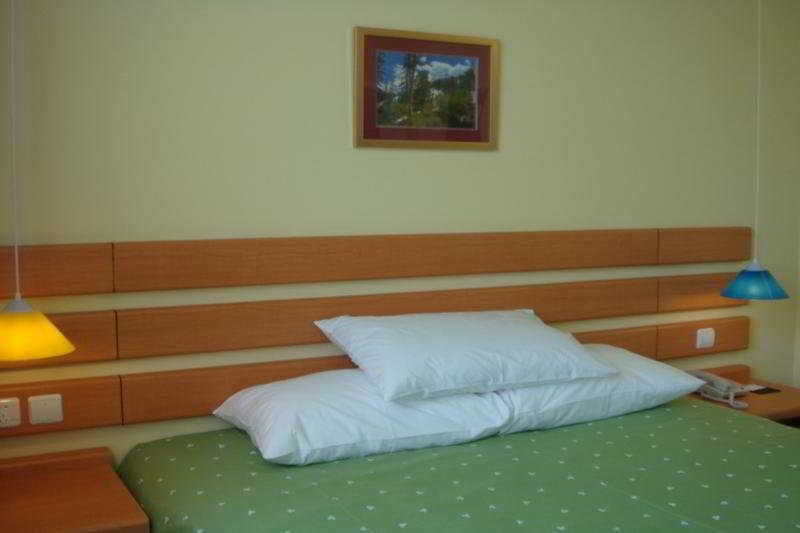 Home Inn Yichang Gezhou Dam Εξωτερικό φωτογραφία